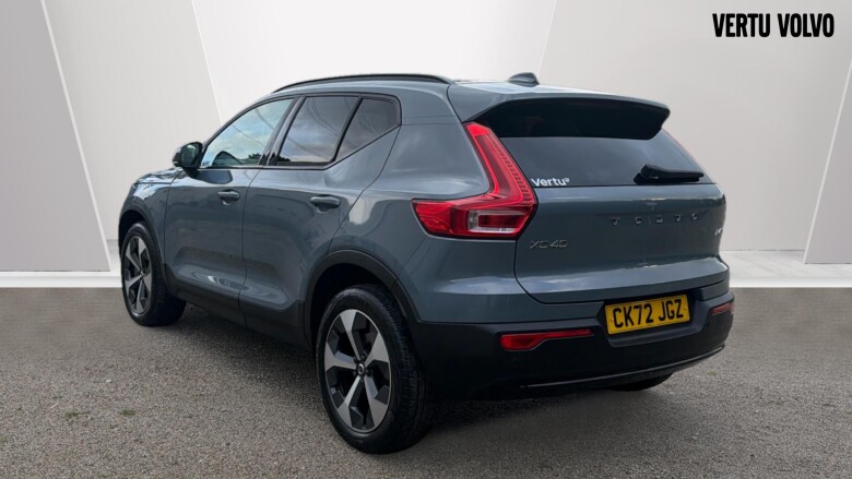 Volvo Xc40 2.0 B4P Plus Dark 5dr AWD Auto Petrol Estate